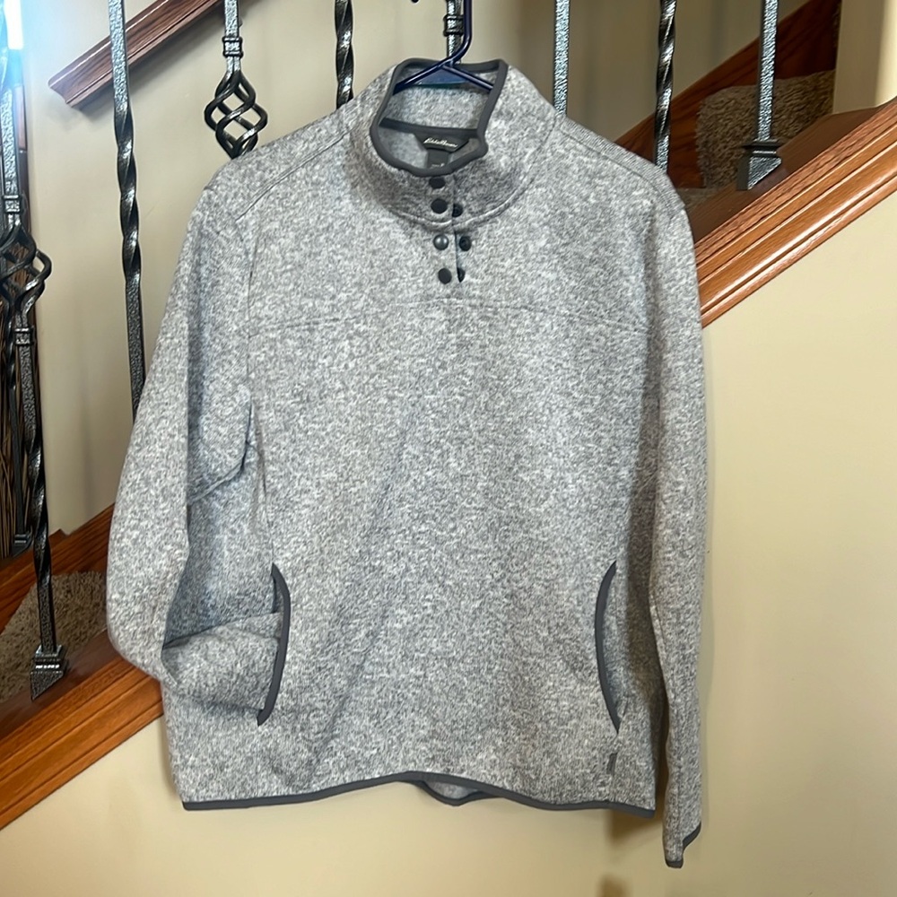 New tags women’s extra large Eddie Bauer pull over